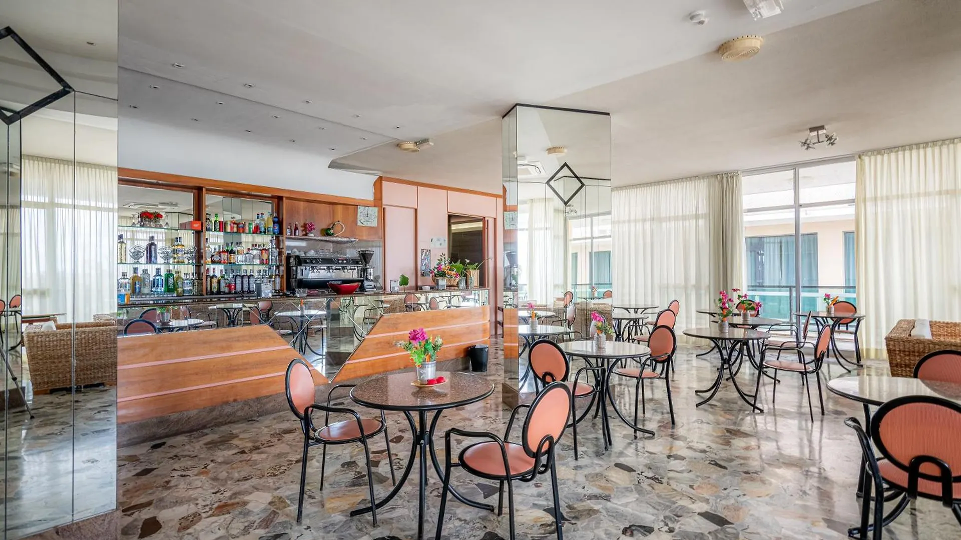 ***  Hotel Crown Rimini Italia